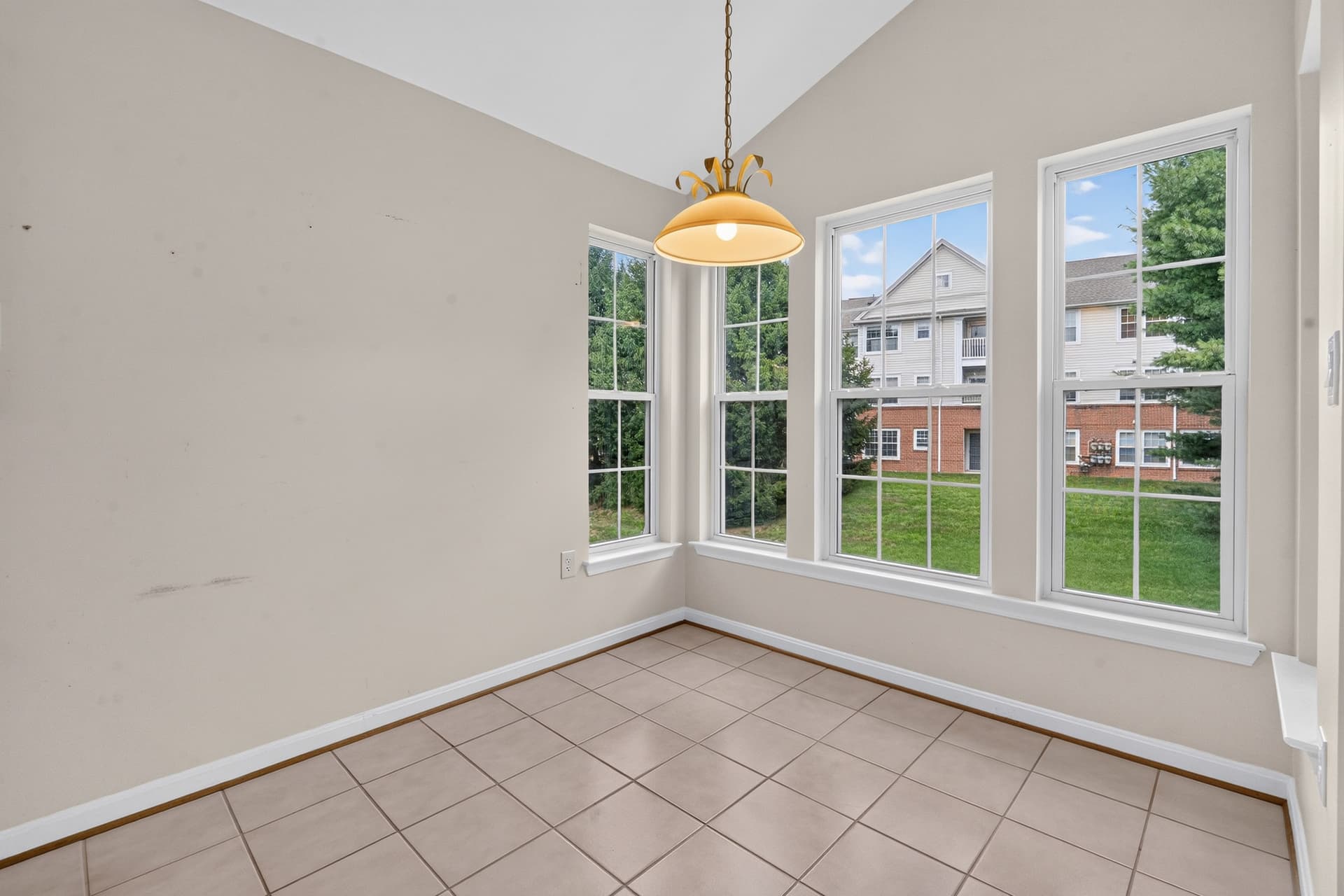 1406 Bonnett Place #209 photo 12
