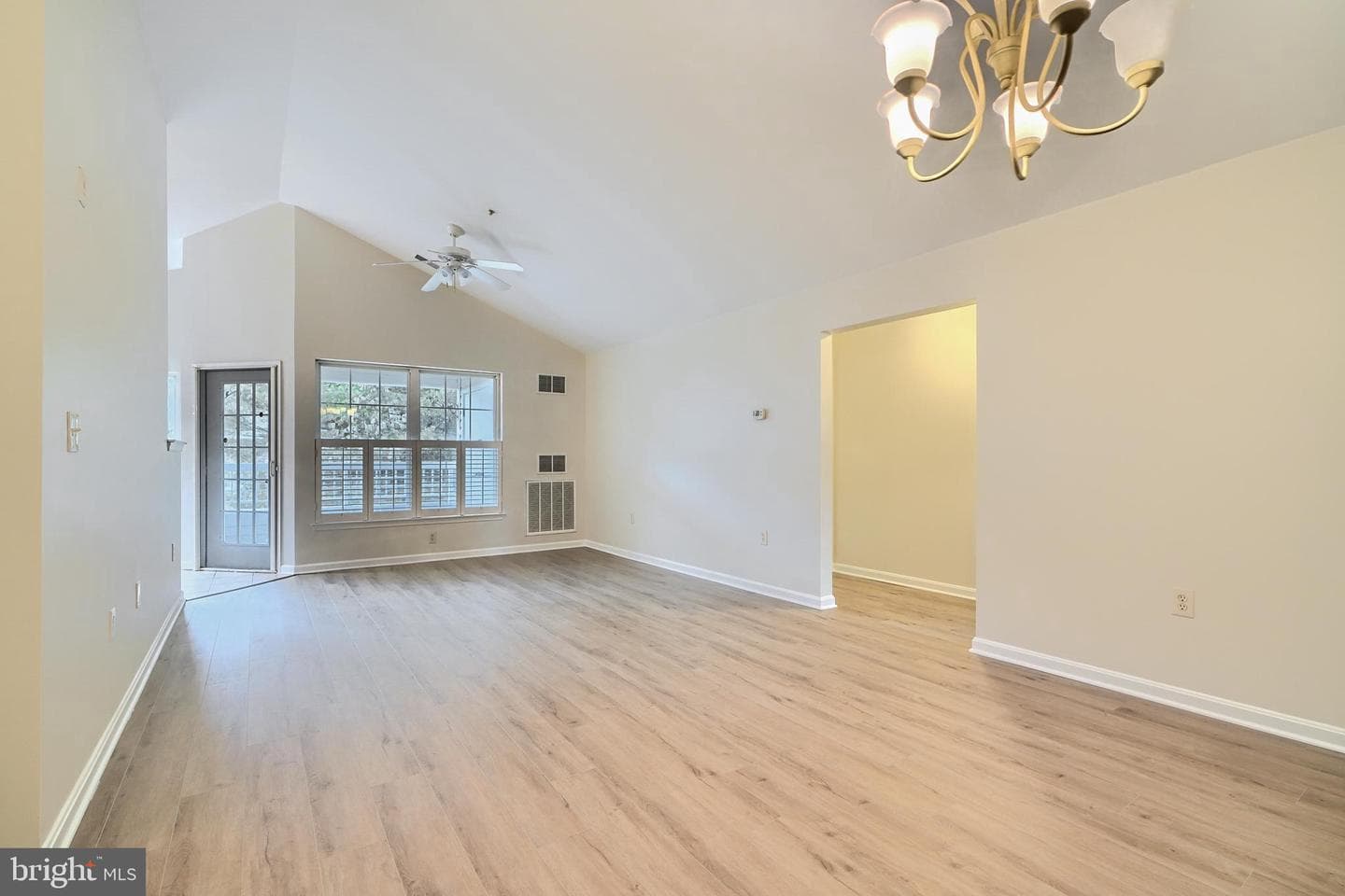 1406 Bonnett Place #209 photo 18