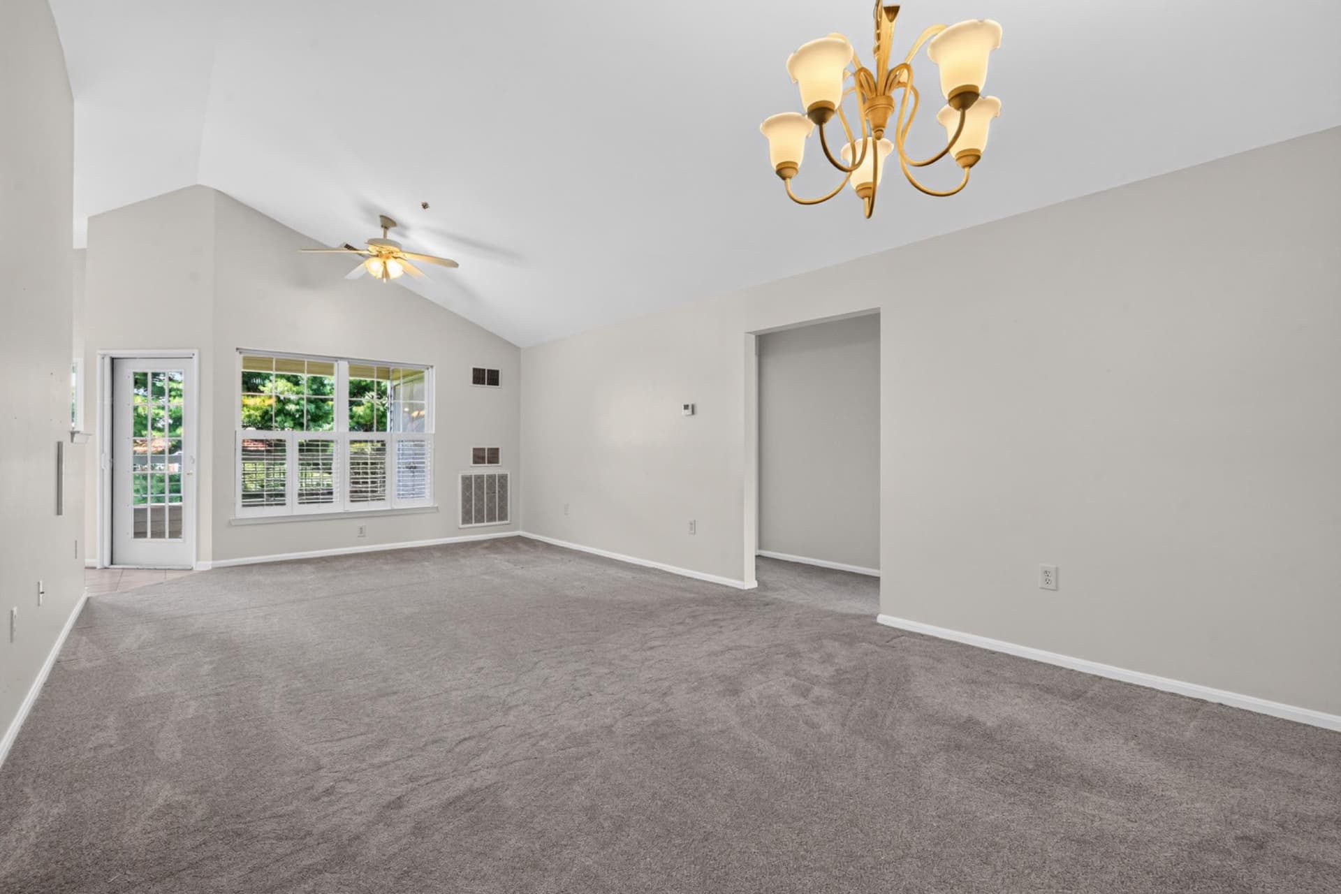 1406 Bonnett Place #209, Bel Air