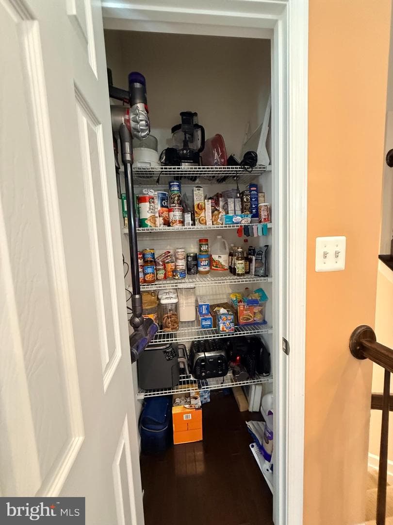 667 English Ivy Way photo 14