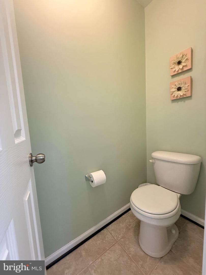 667 English Ivy Way photo 20