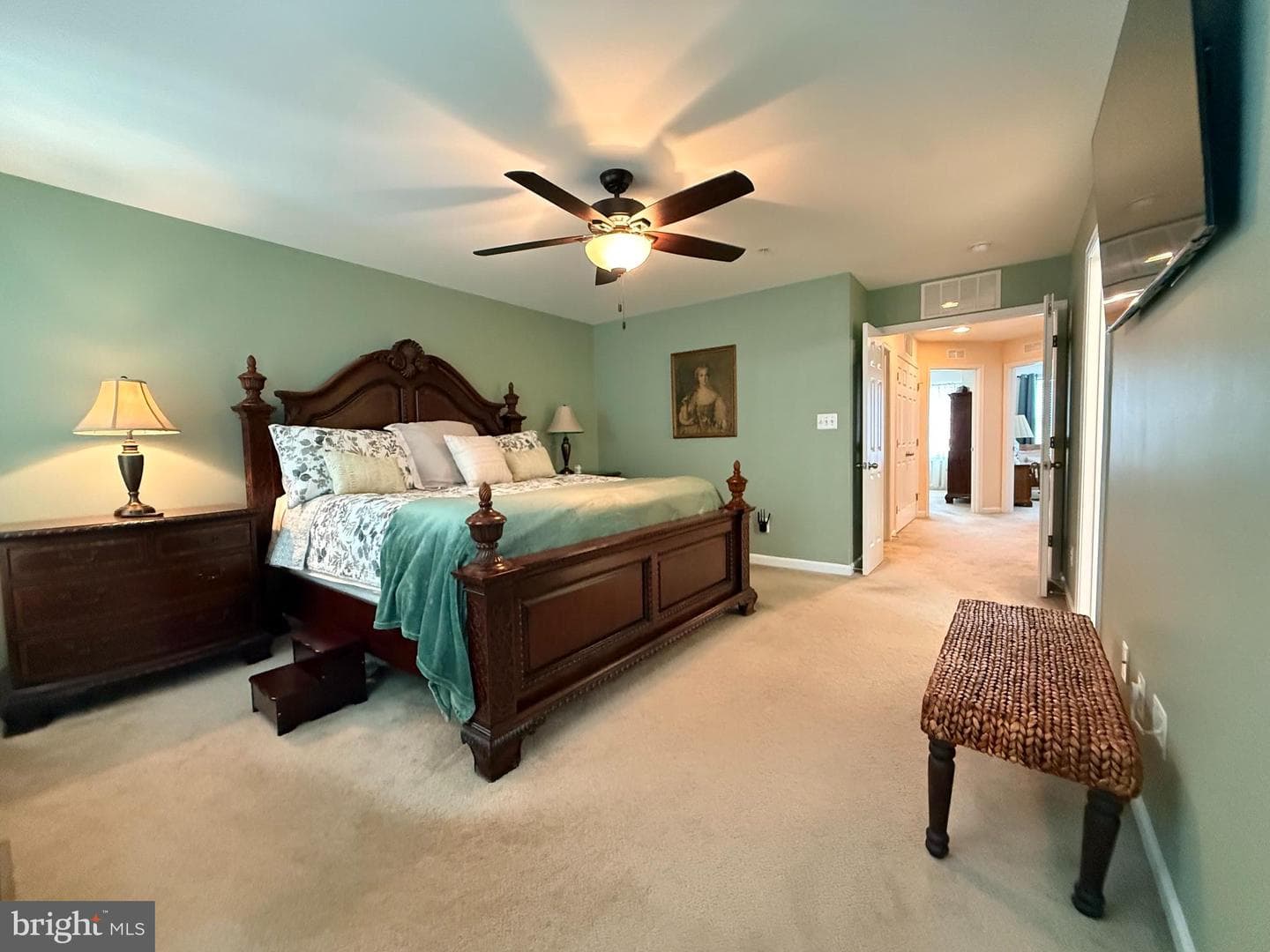 667 English Ivy Way photo 23