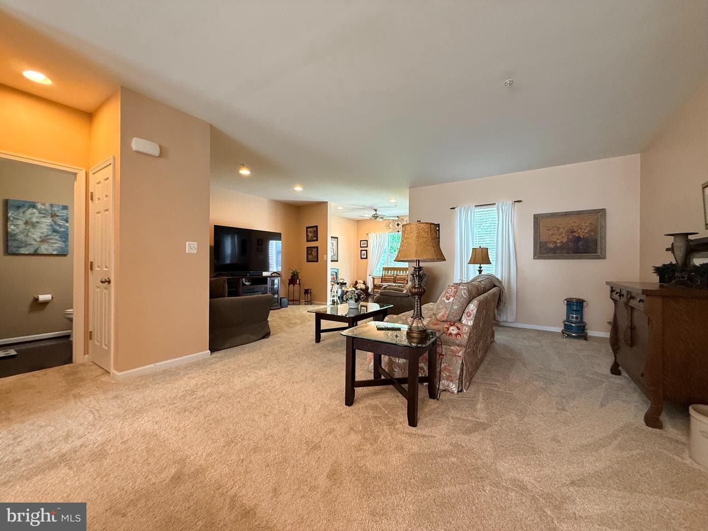 667 English Ivy Way photo 44