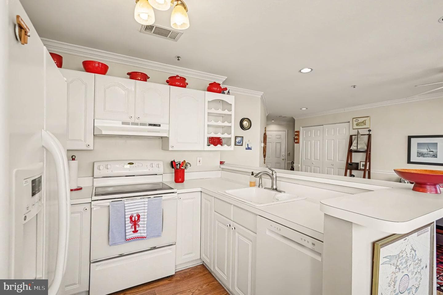 289 Girard Street #37 photo 6