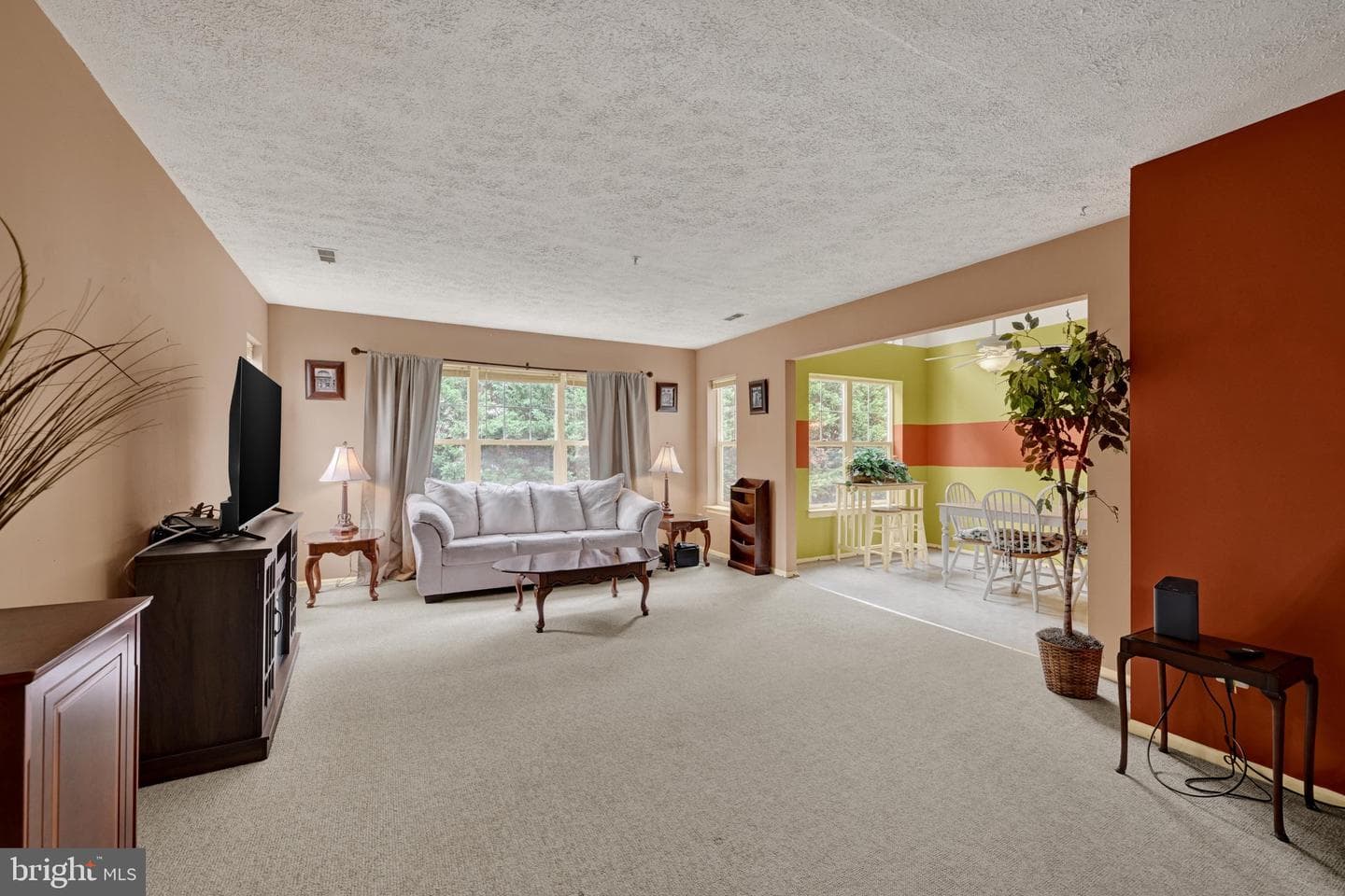 203 Kimary Court #203-K photo 12