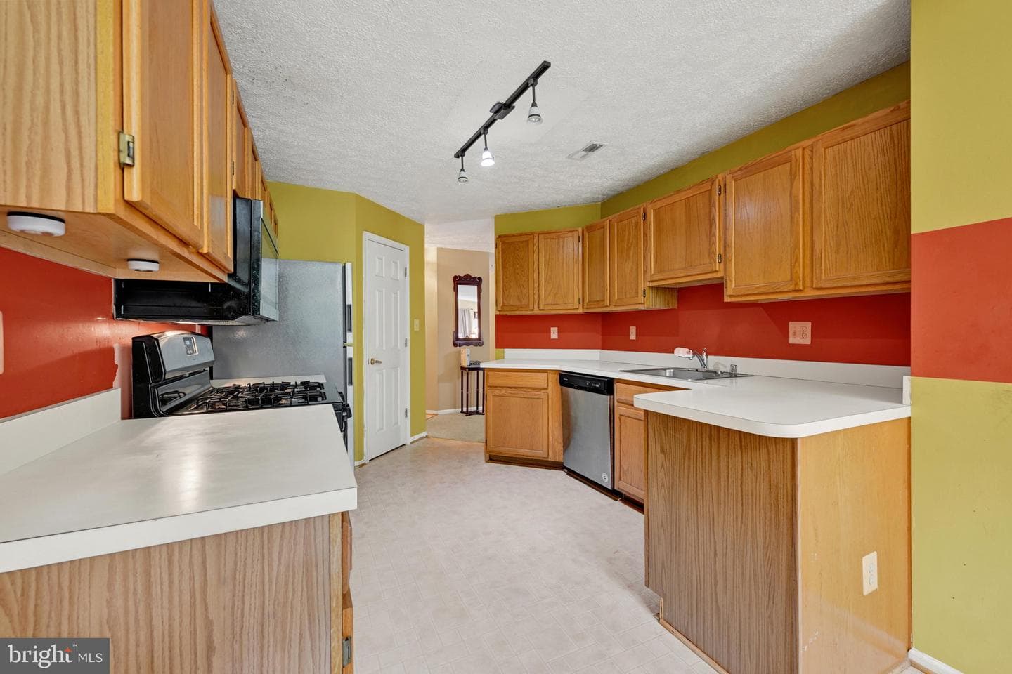 203 Kimary Court #203-K photo 5