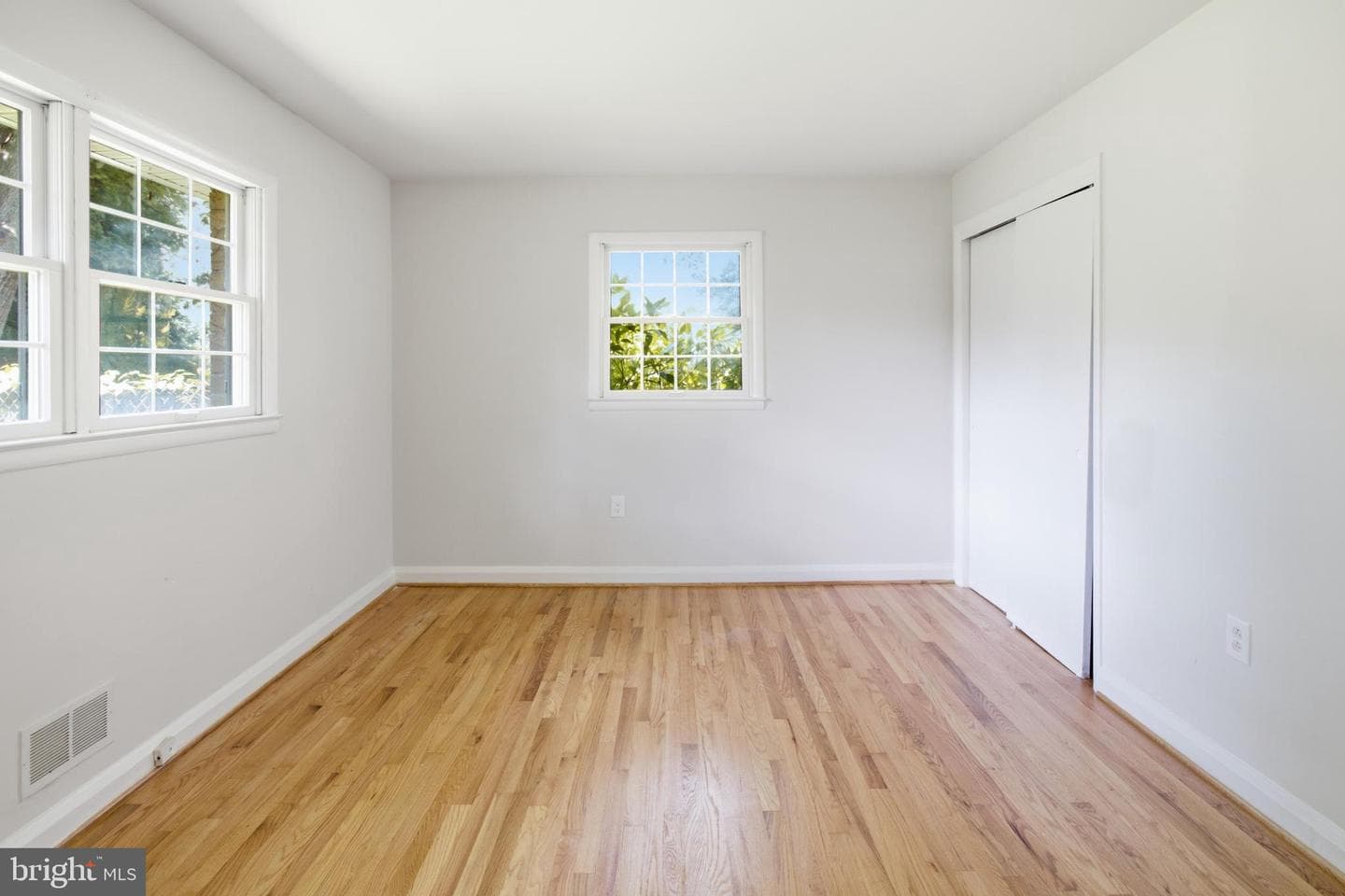 108 Briarcliff Lane photo 30