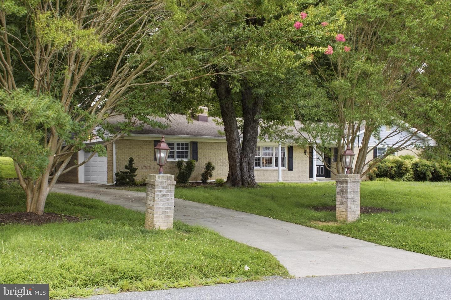 108 Briarcliff Lane photo 4