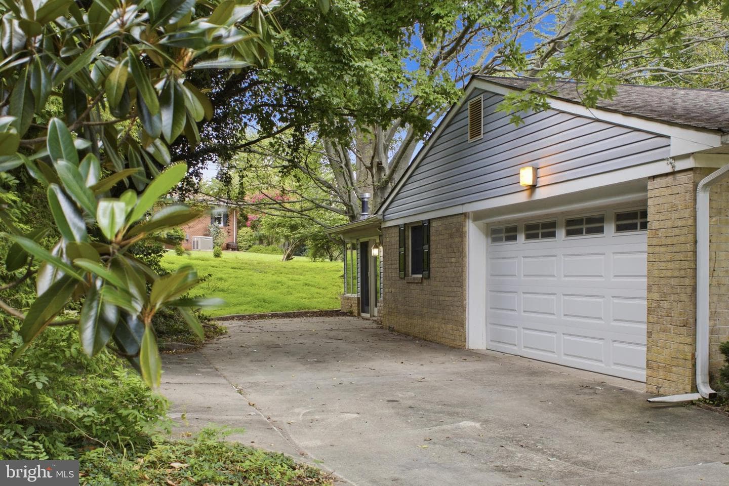 108 Briarcliff Lane photo 5
