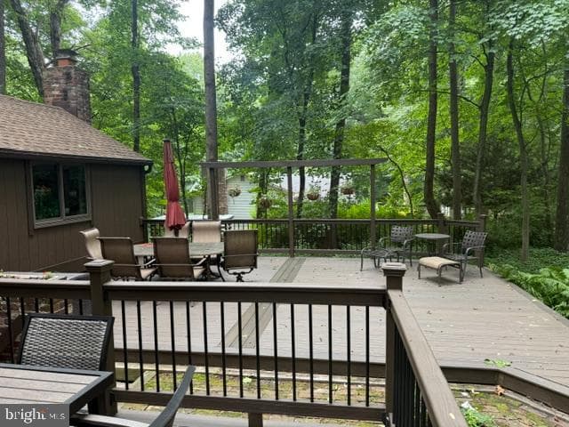 2749 Greene Lane photo 4