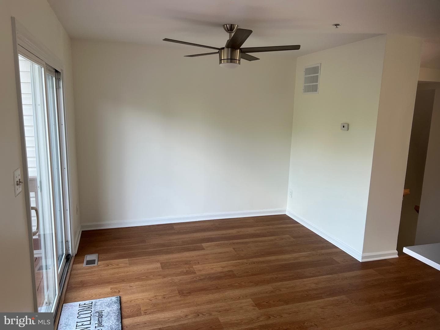 2105 Mardic Drive photo 8