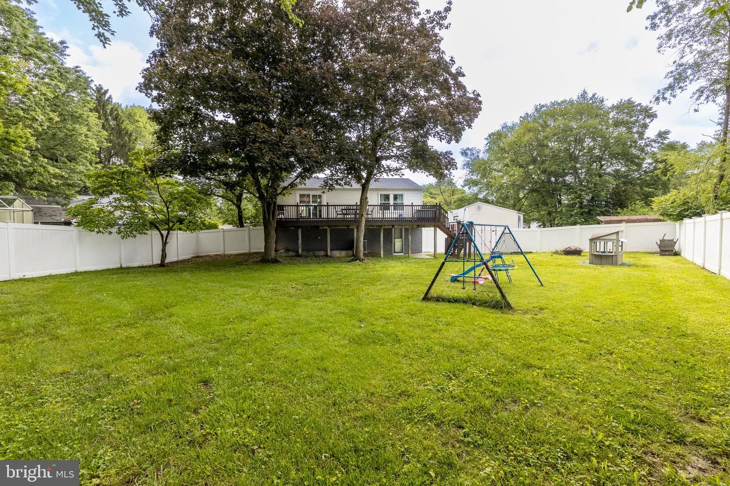2042 Rushmore Court photo 19