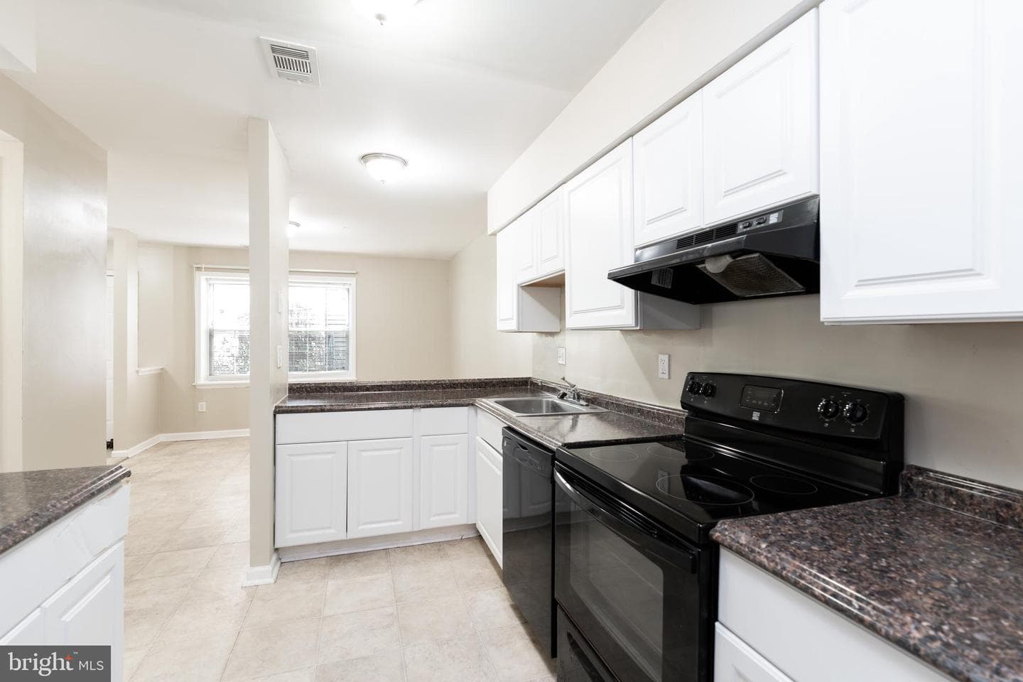 5899 Rowanberry Drive #er 43 photo 4