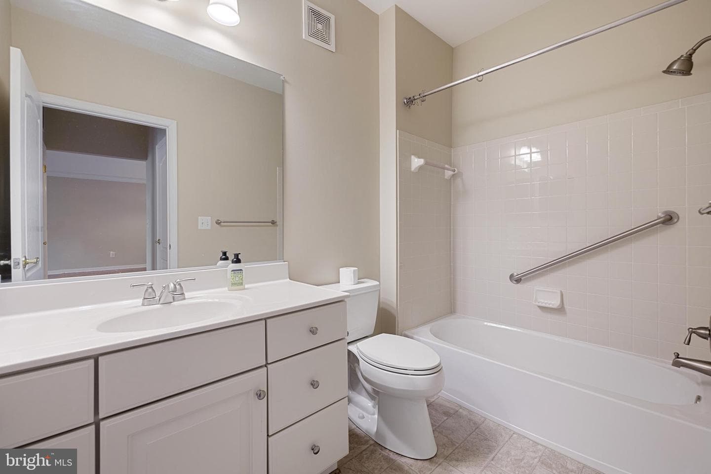 7335 Brookview Road #301 photo 15