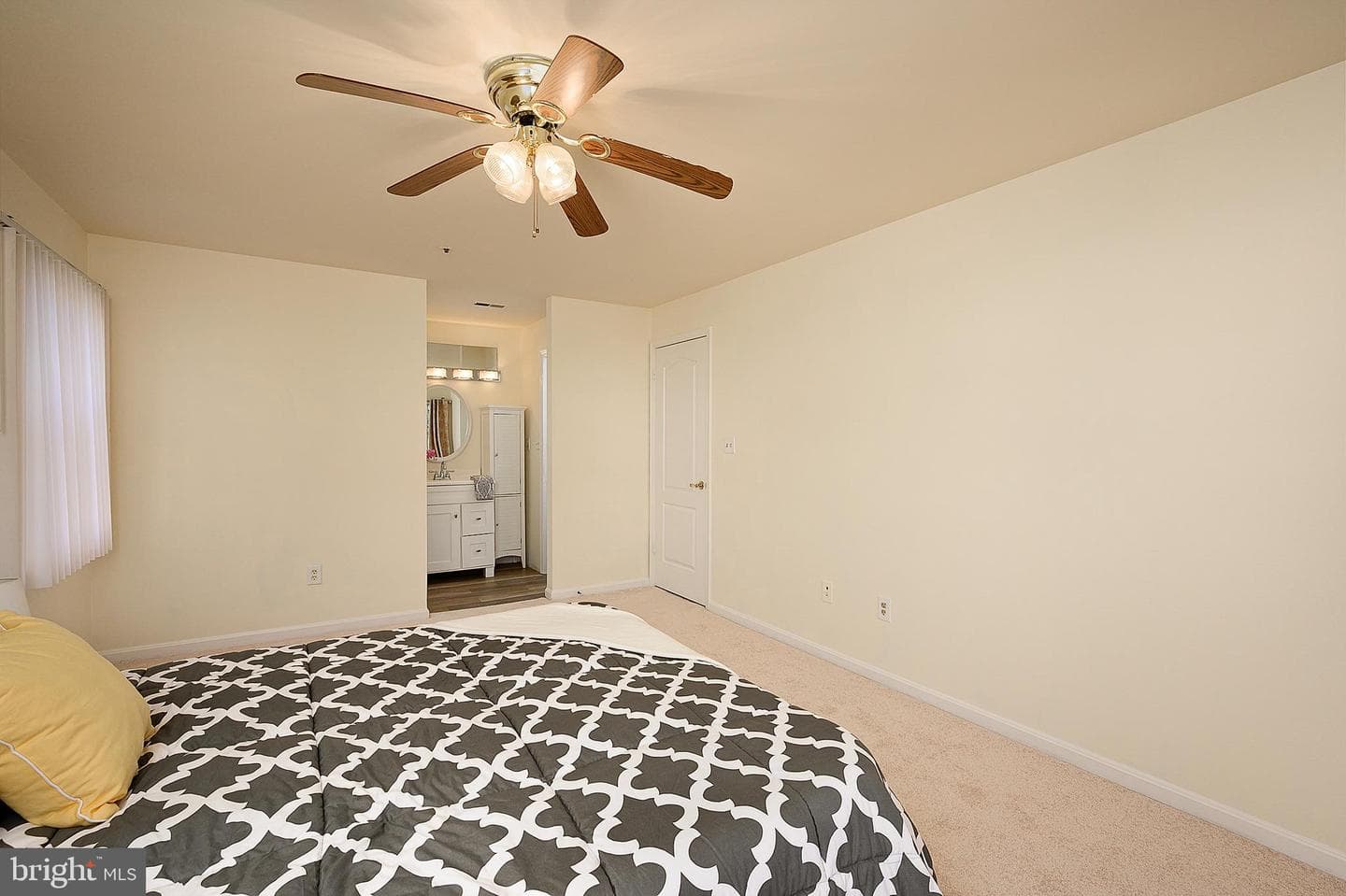 8360 Montgomery Run Road #E photo 14