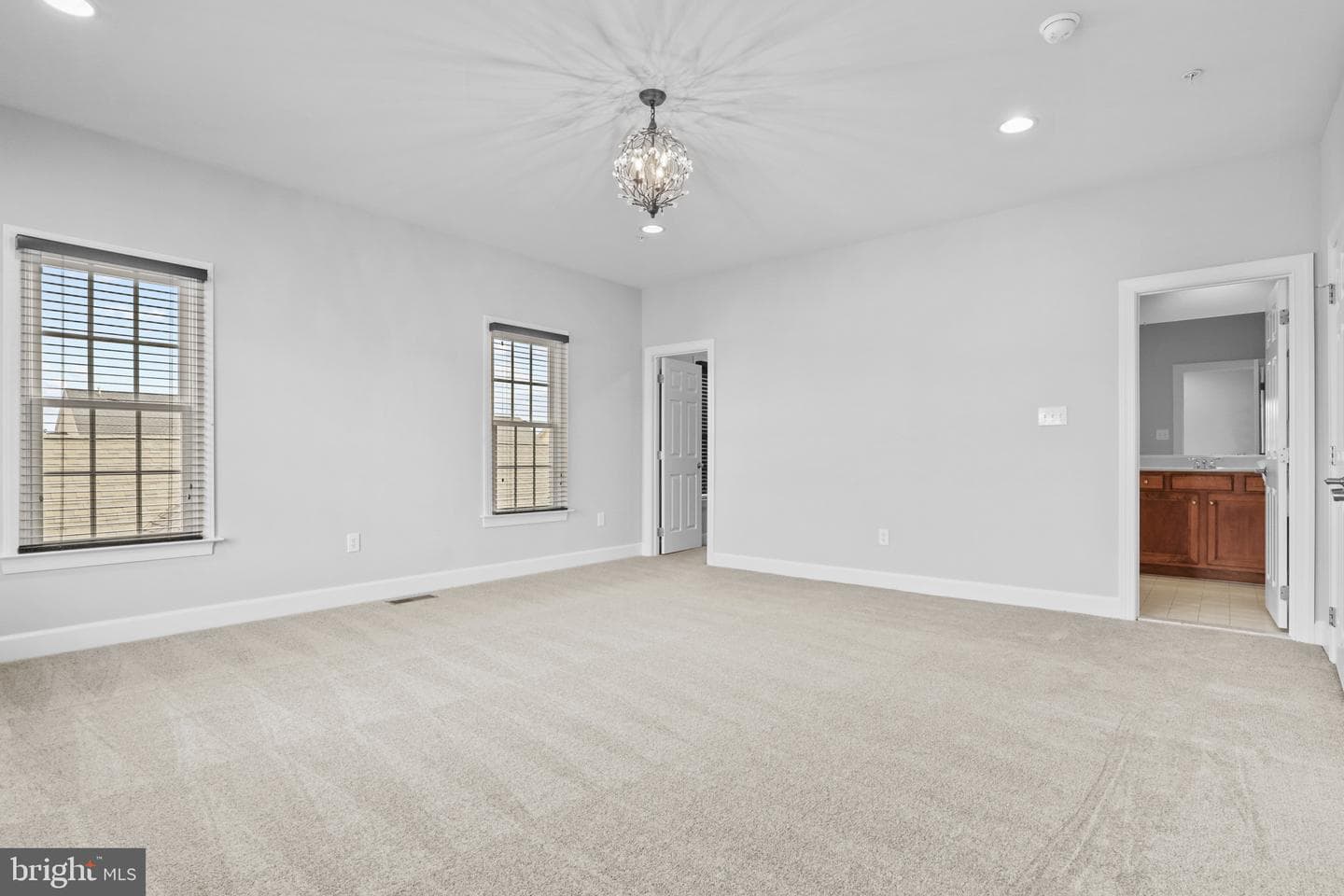 7661 Midtown Road photo 35