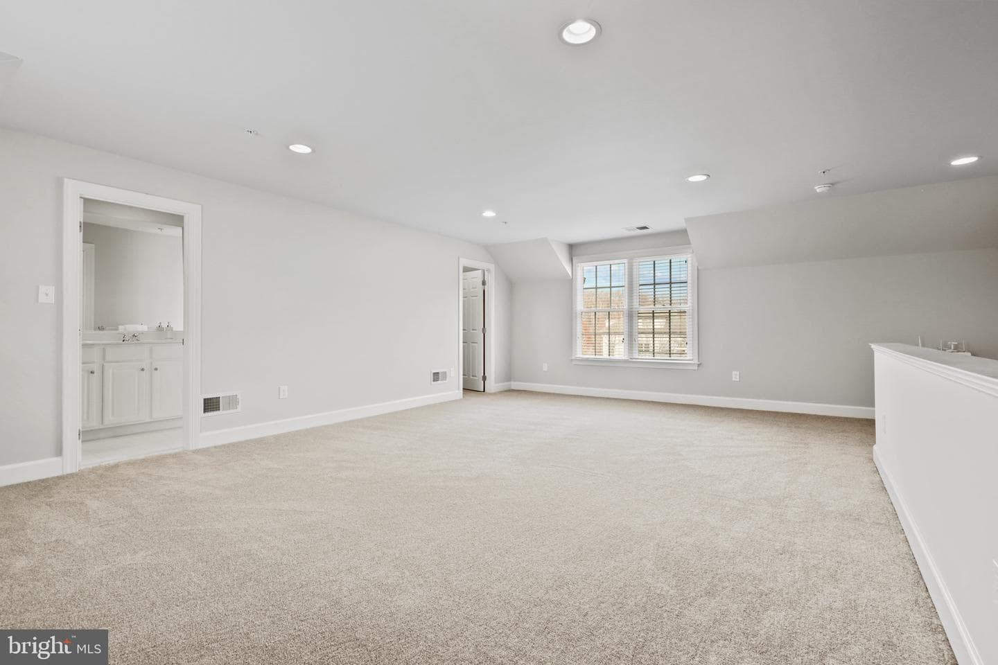 7661 Midtown Road photo 40