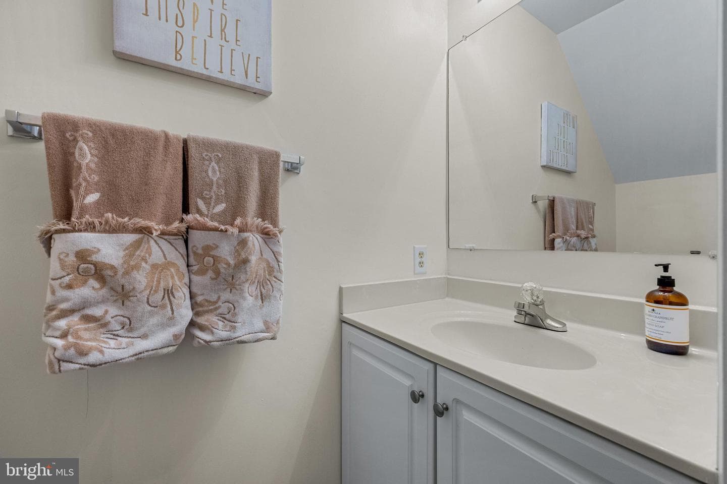 6106 Little Foxes Run photo 9