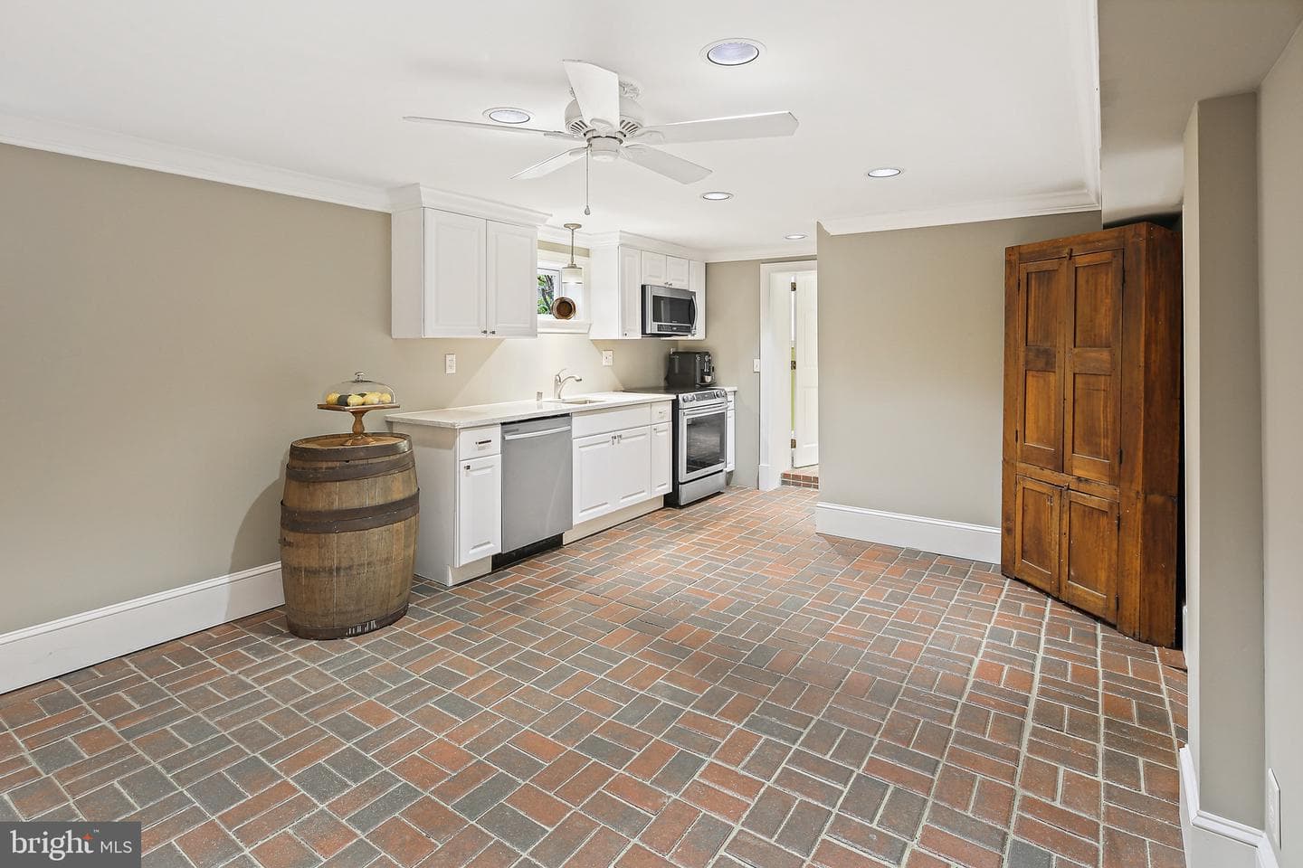 5668 Trotter Road photo 40