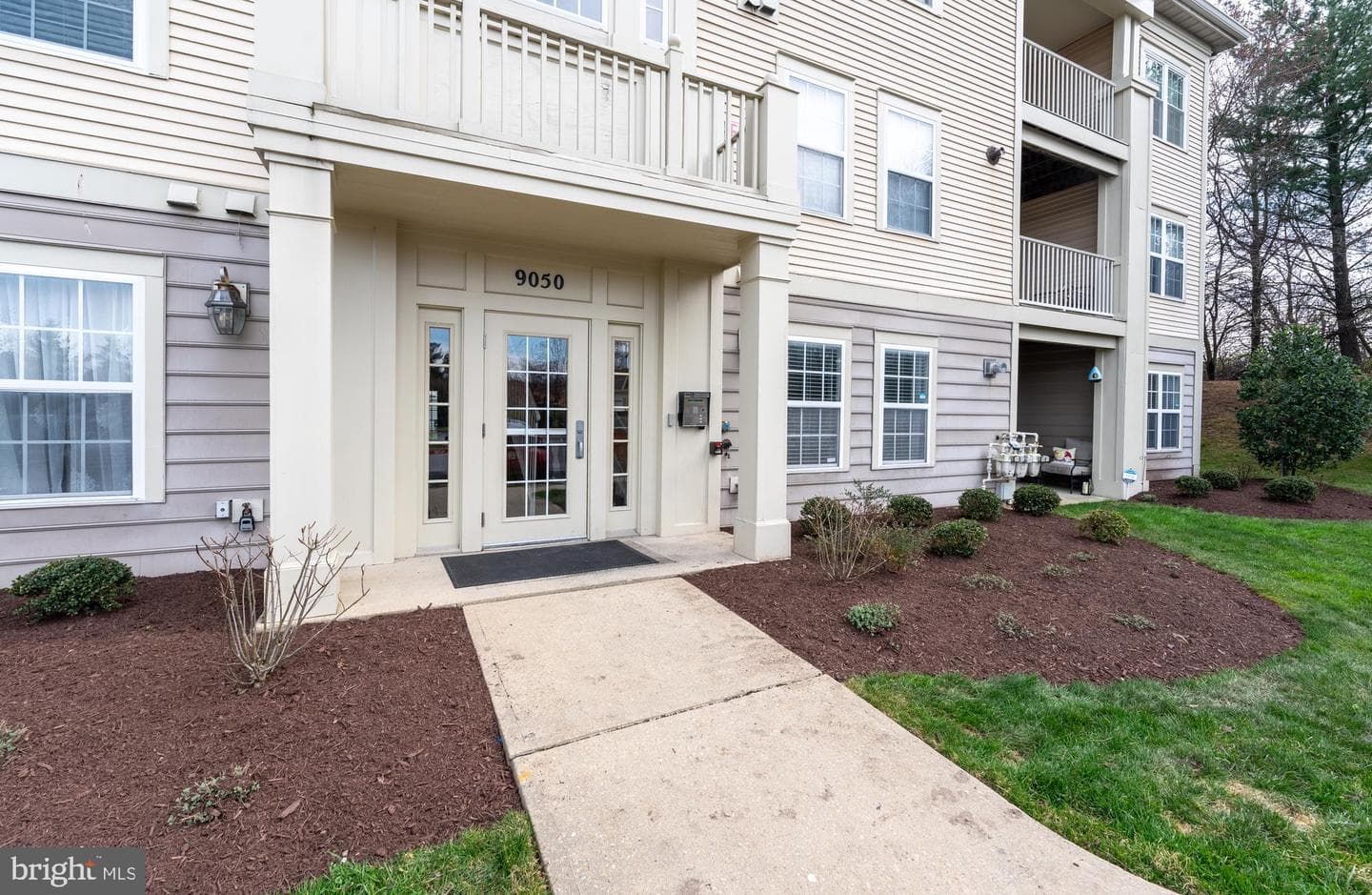 9050 Gracious End Court #201 photo 2