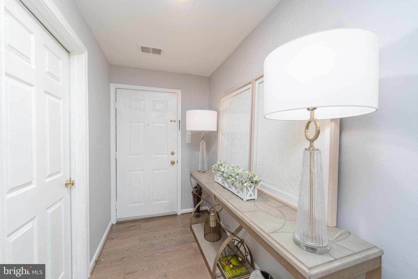 9050 Gracious End Court #201 photo 3