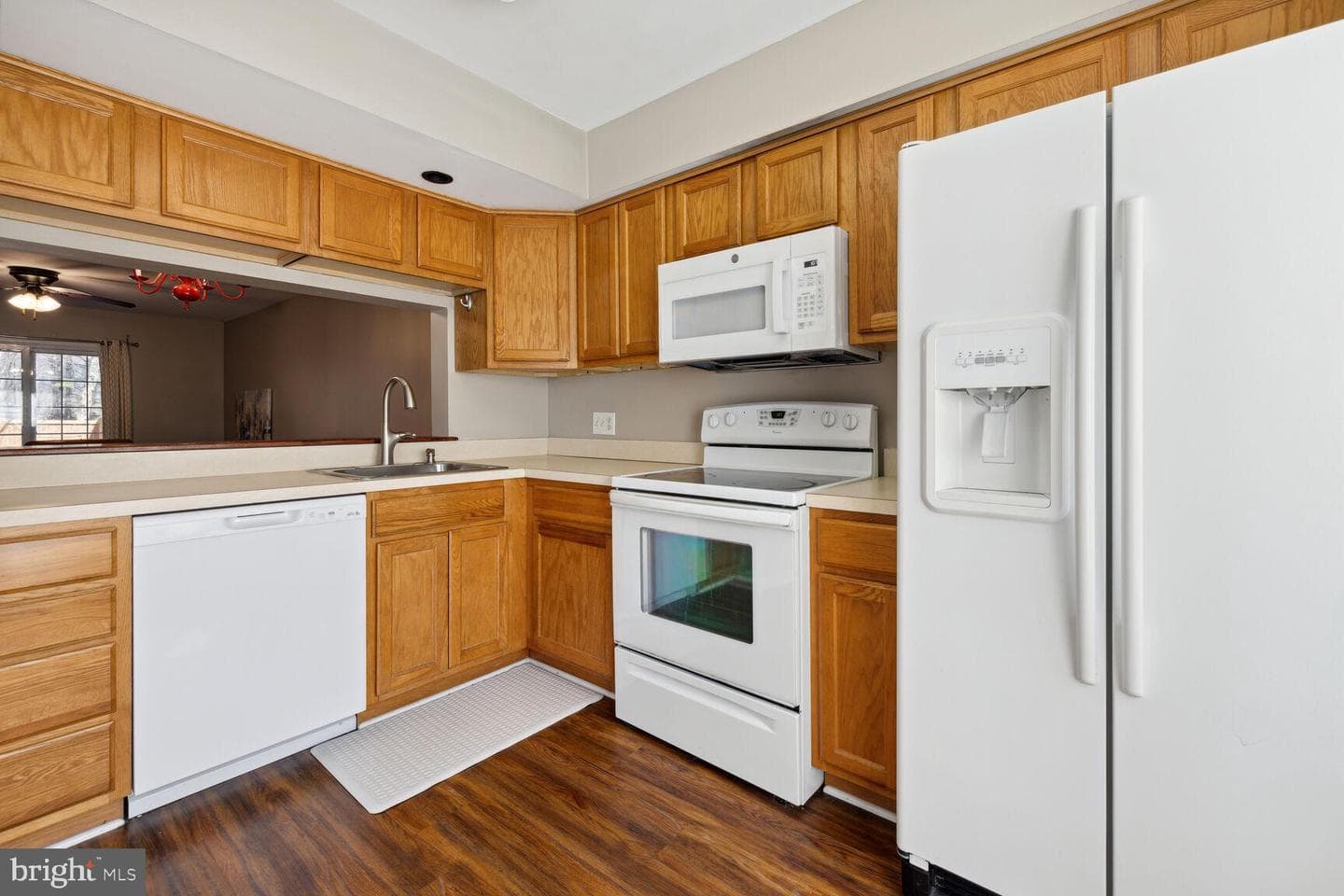 9653 Hastings Drive photo 8