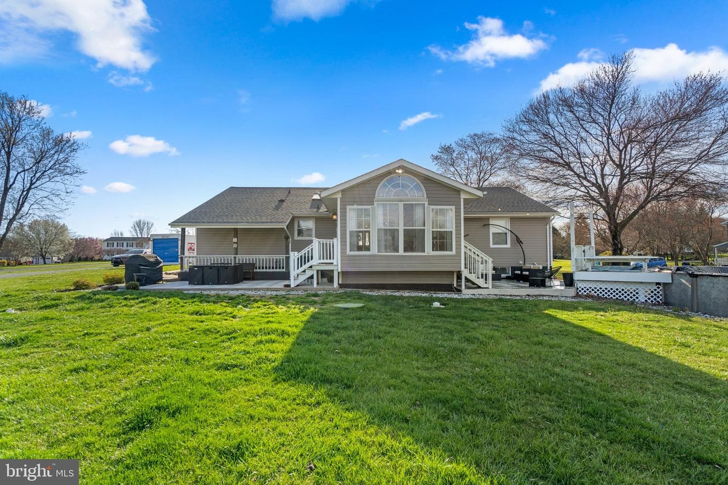 5261 Talbots Landing photo 2