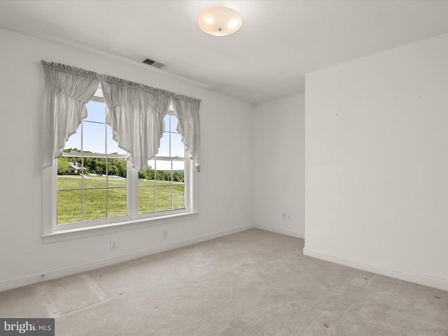 5639 Broadwater Lane photo 37