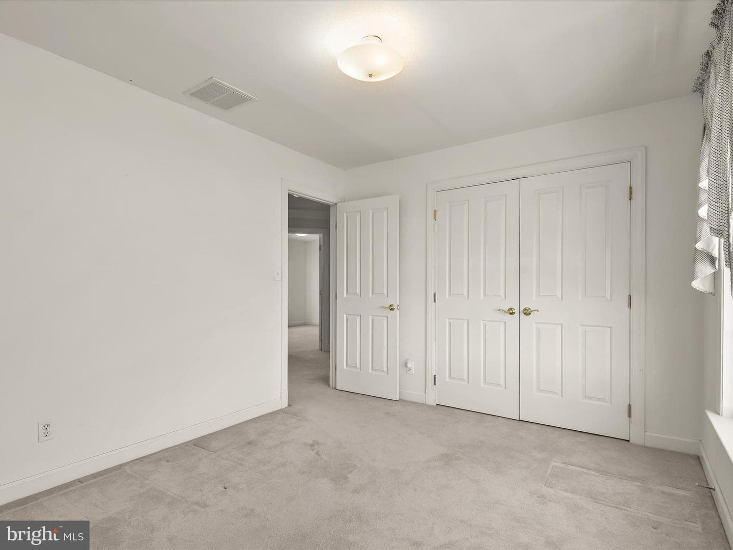 5639 Broadwater Lane photo 38