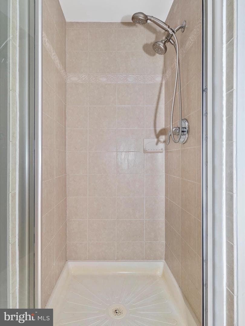 10001 Windstream Drive #604 photo 38