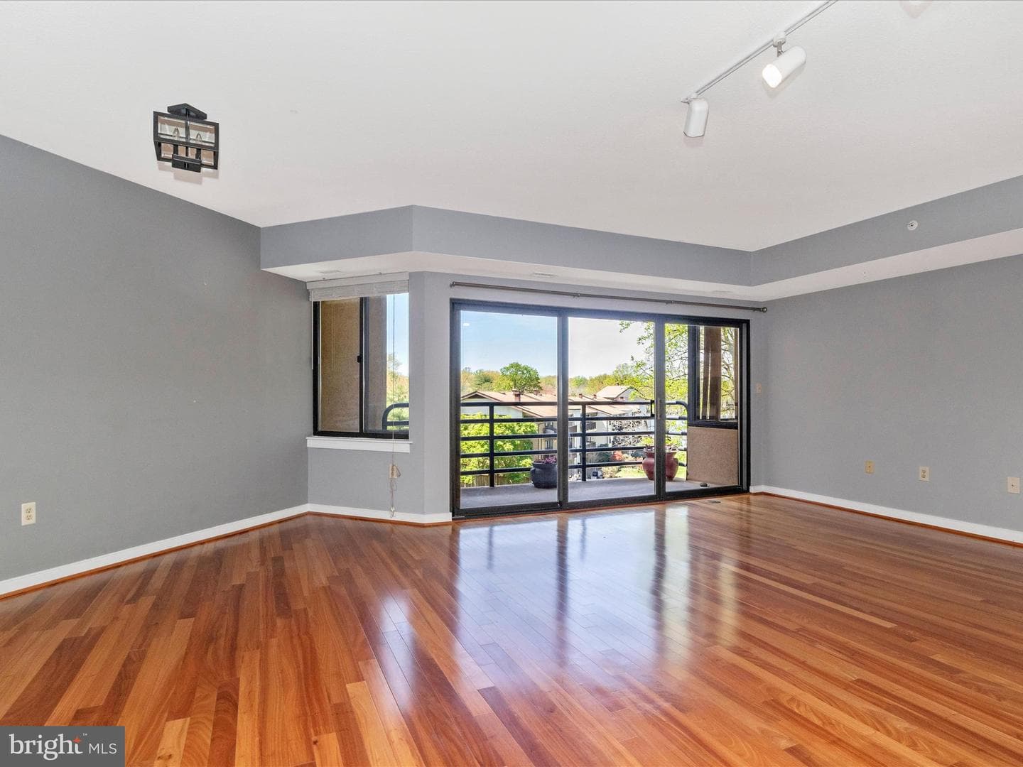 10001 Windstream Drive #604 photo 6
