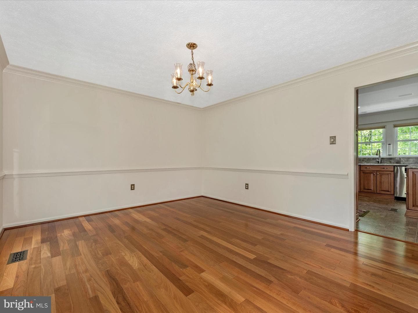 8310 Sunrise Court photo 10