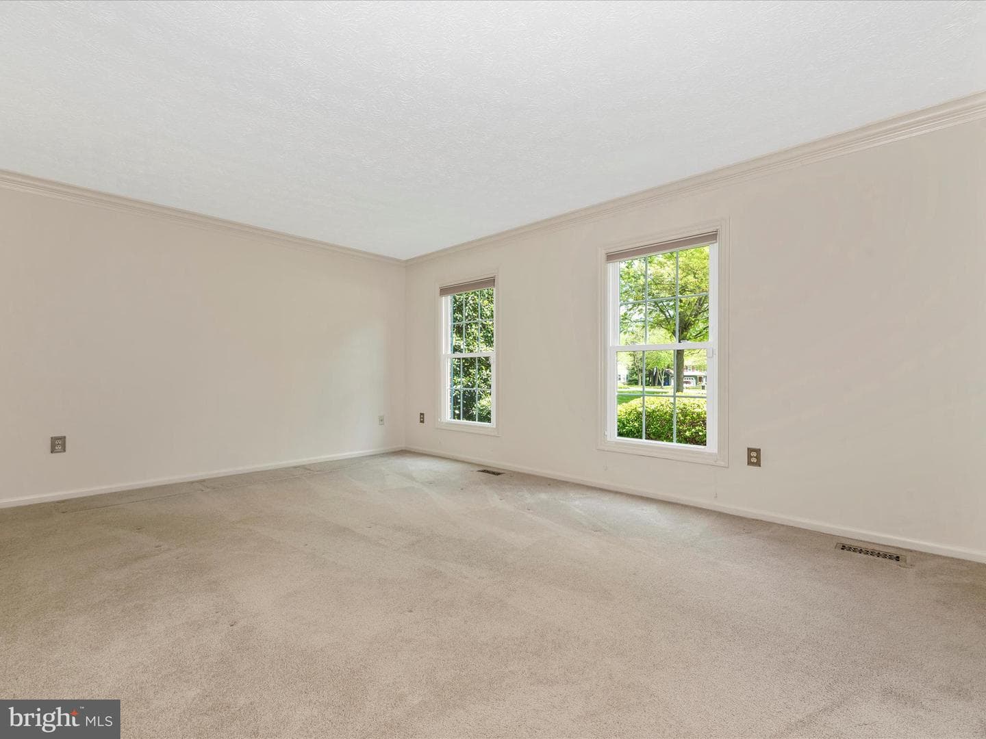 8310 Sunrise Court photo 5