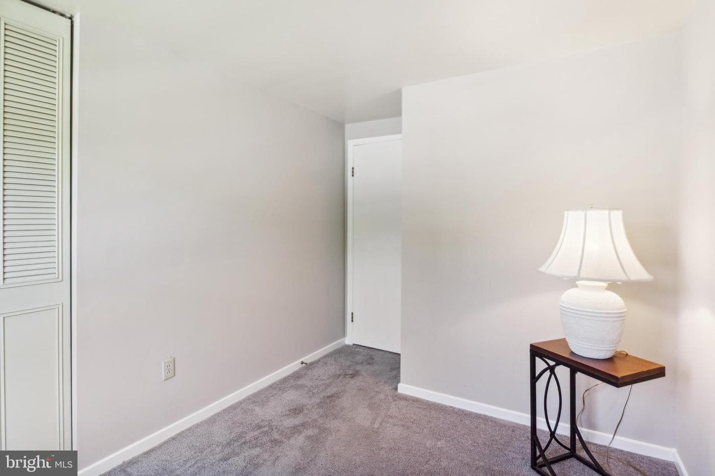 6401 Windharp Way photo 13