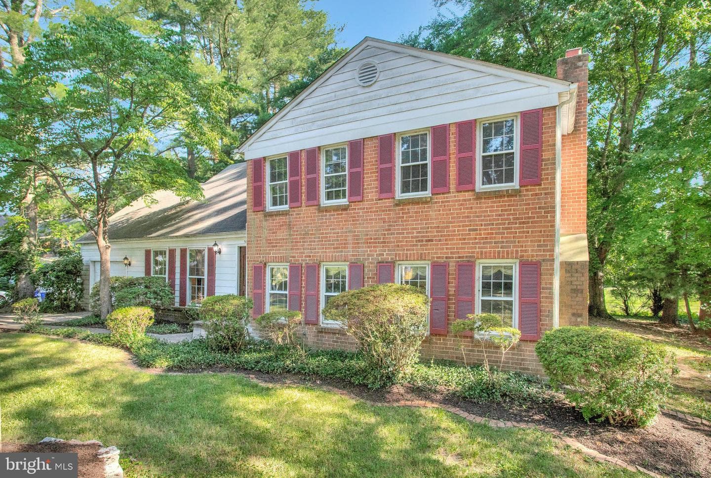 5022 Ten Mills Road photo 2