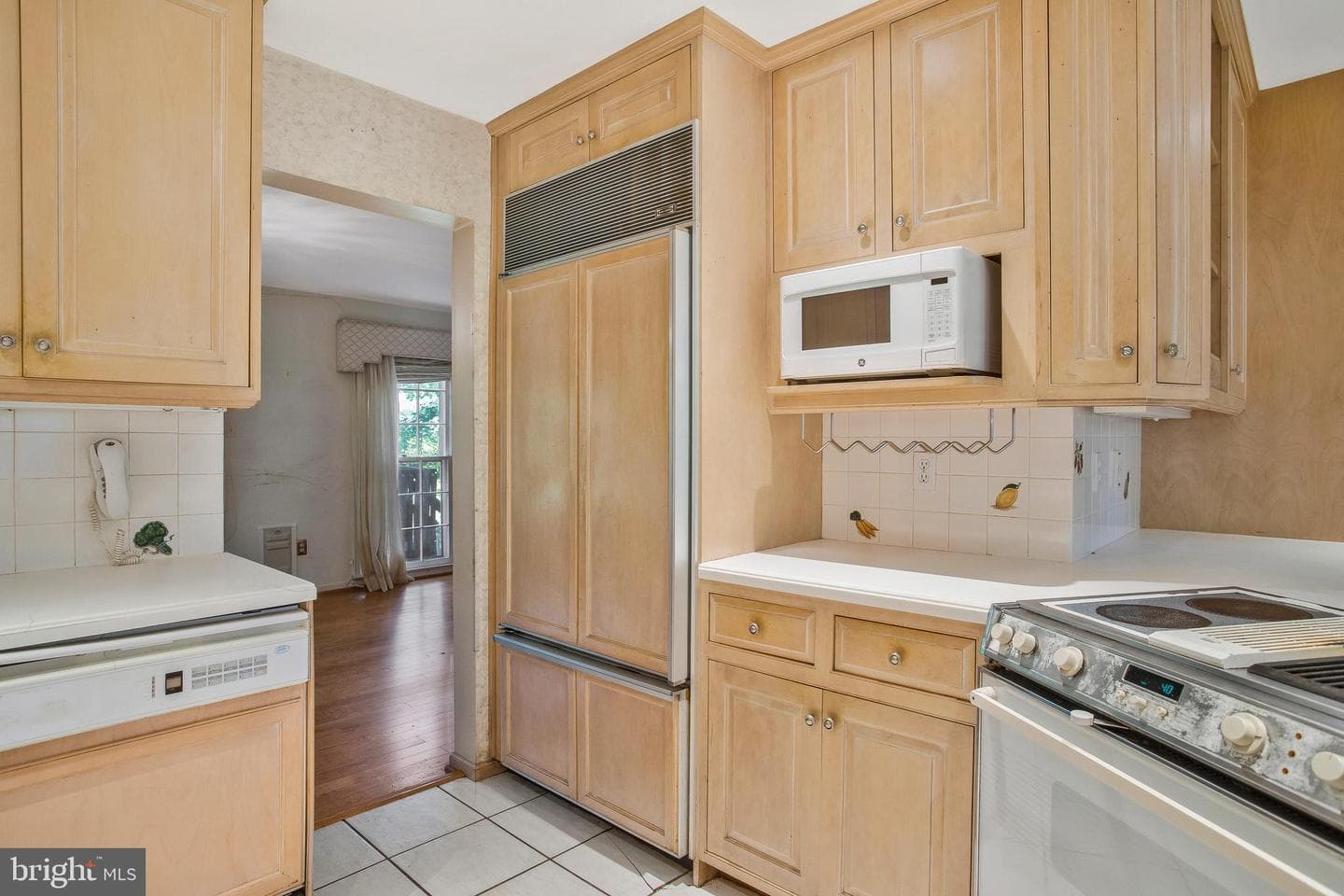 5022 Ten Mills Road photo 5