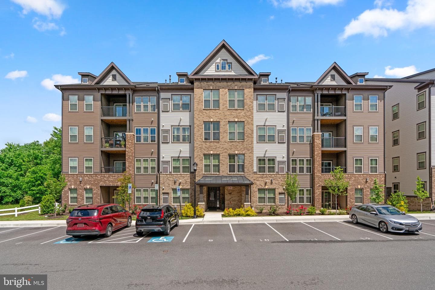 10120 Seattle Slew Lane #h photo 1