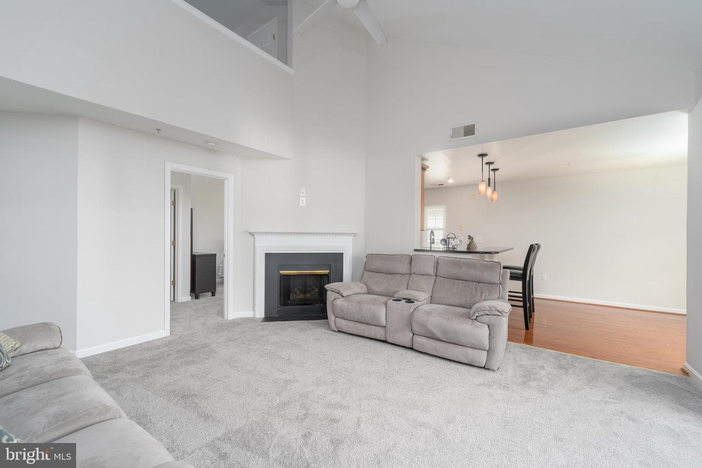9050 Gracious End Court #302 photo 5