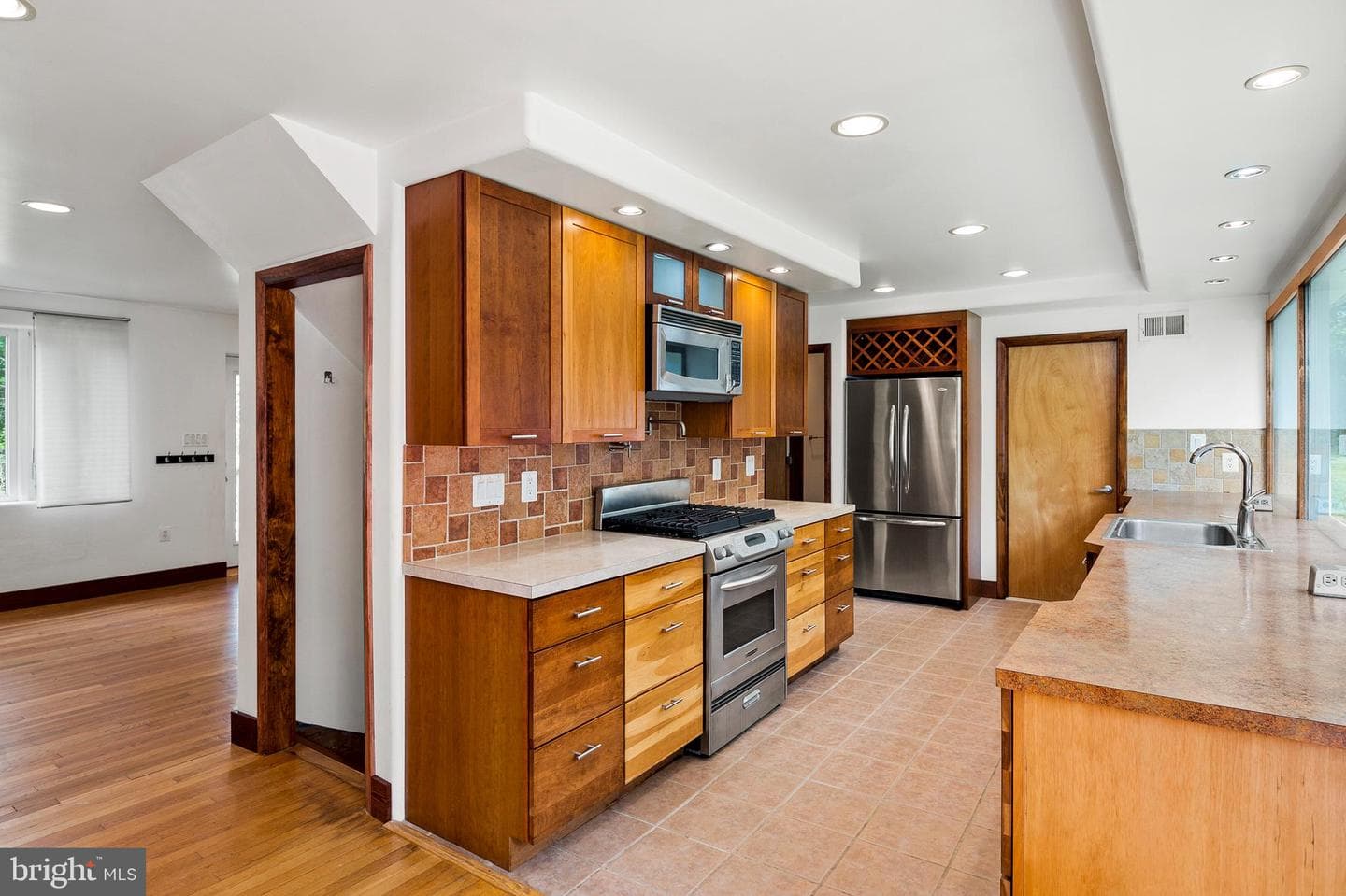 9071 Upton Road photo 11