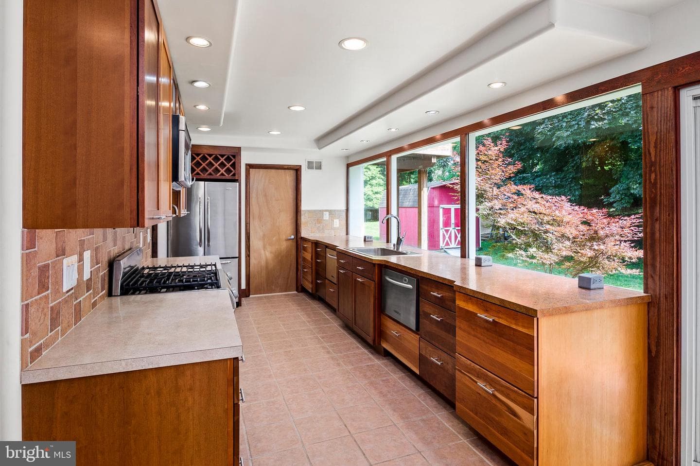 9071 Upton Road photo 12