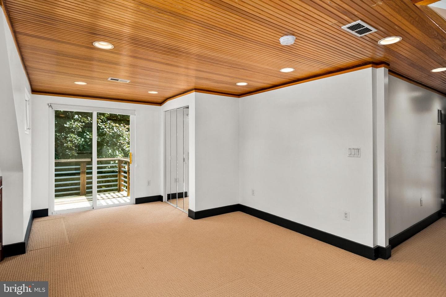 9071 Upton Road photo 25