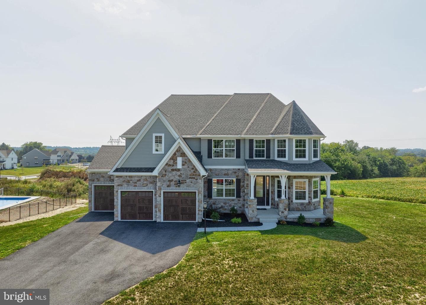 6620 Brown Oak Lane #hawthorne photo 5