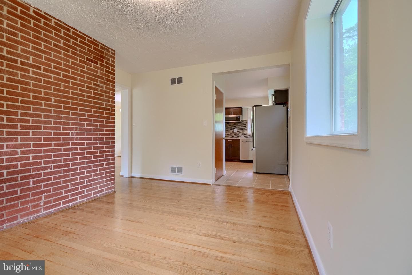 6529 Carlinda Avenue photo 11