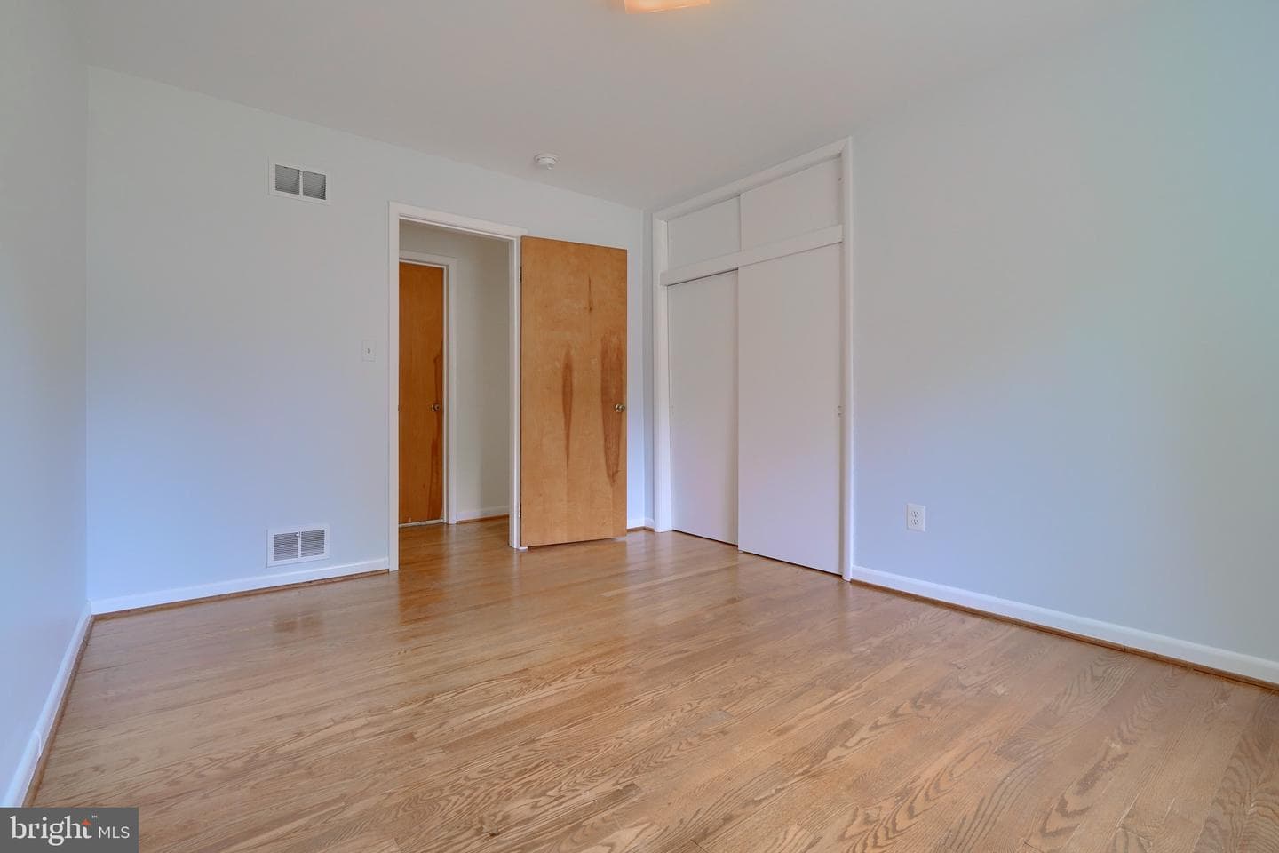 6529 Carlinda Avenue photo 20