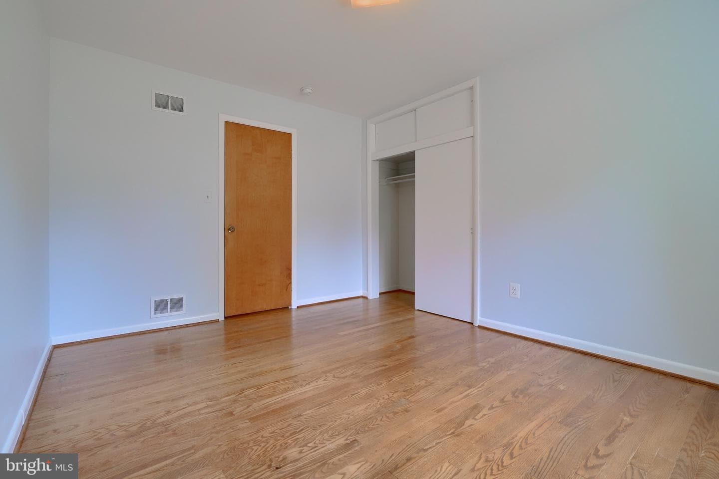 6529 Carlinda Avenue photo 21