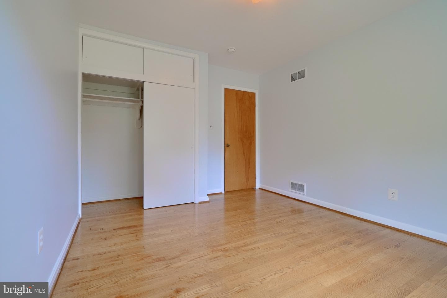 6529 Carlinda Avenue photo 24