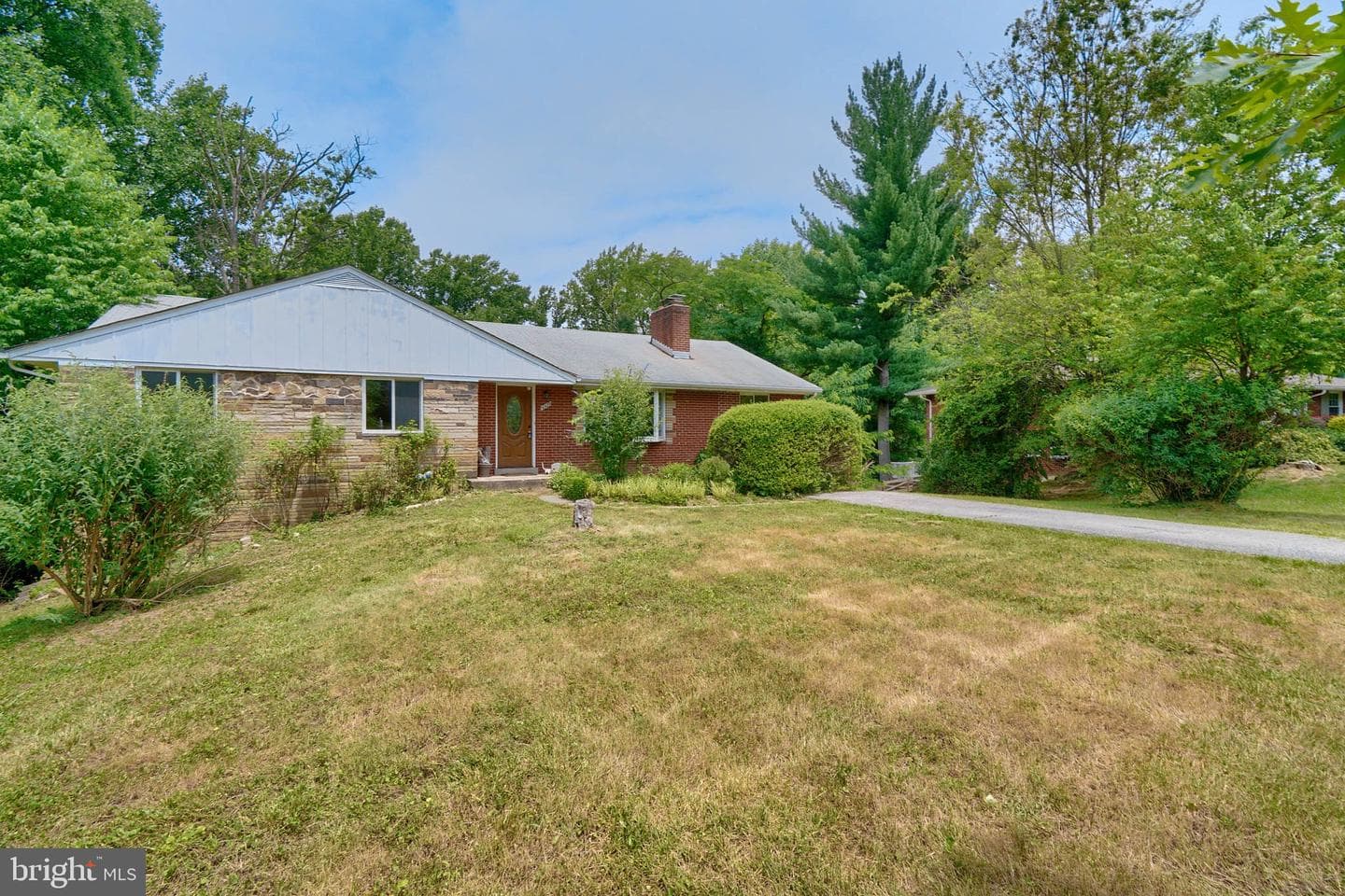 6529 Carlinda Avenue photo 3