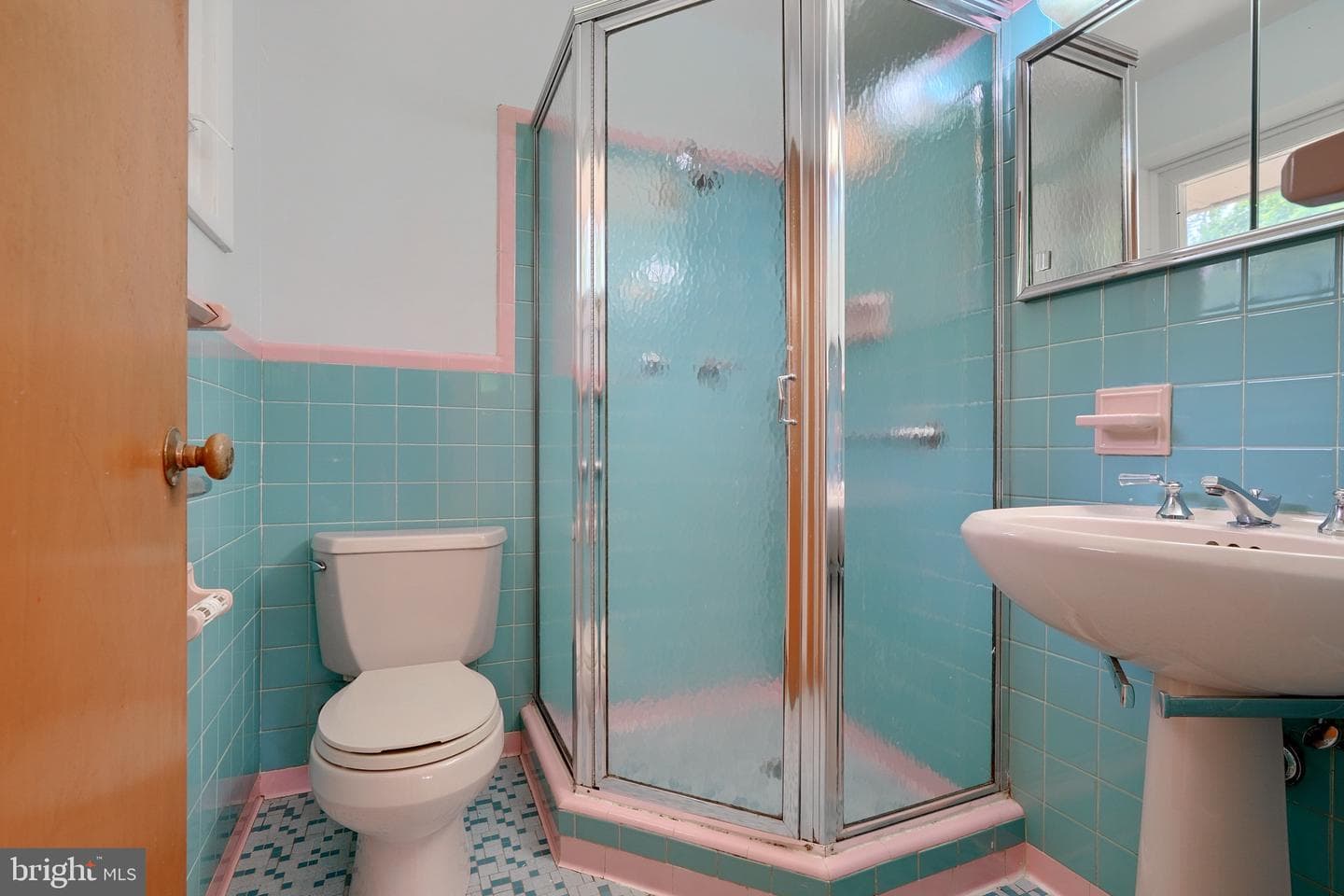 6529 Carlinda Avenue photo 30