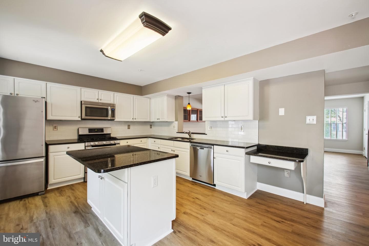 12204 Sleepy Horse Lane photo 19