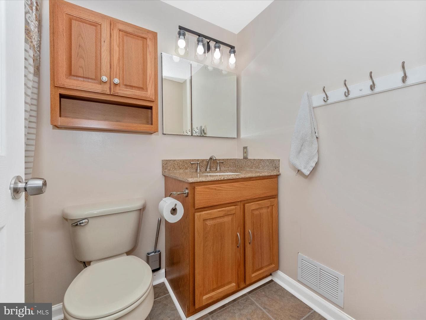 6028 Rock Glen Drive SE photo 25
